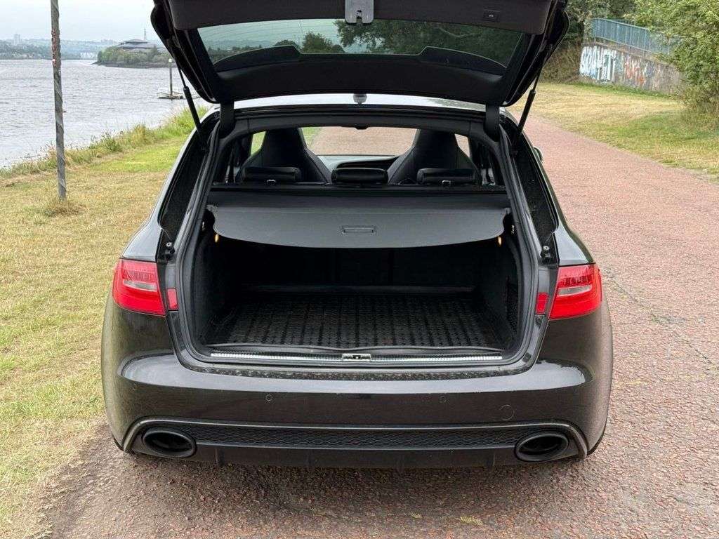 2014 AUDI RS4 AVANT 2014 AUDI RS4 AVANT