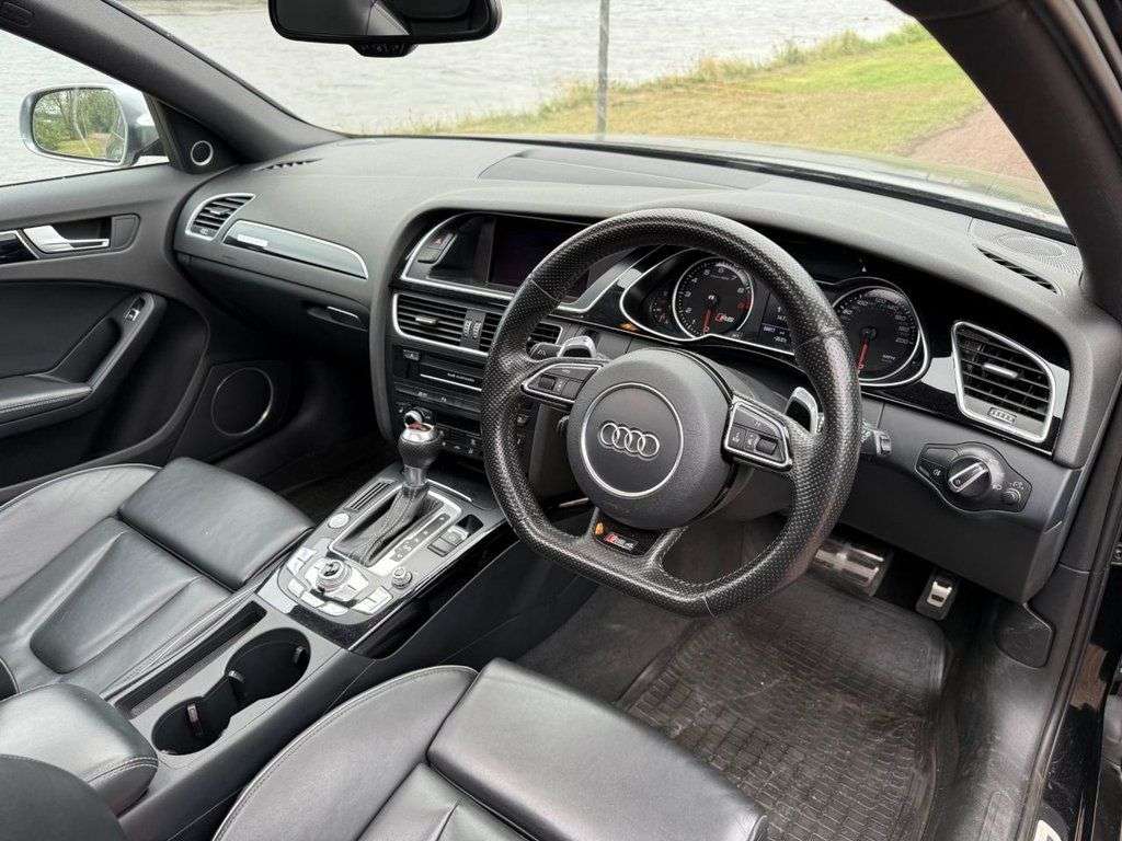 2014 AUDI RS4 AVANT 2014 AUDI RS4 AVANT