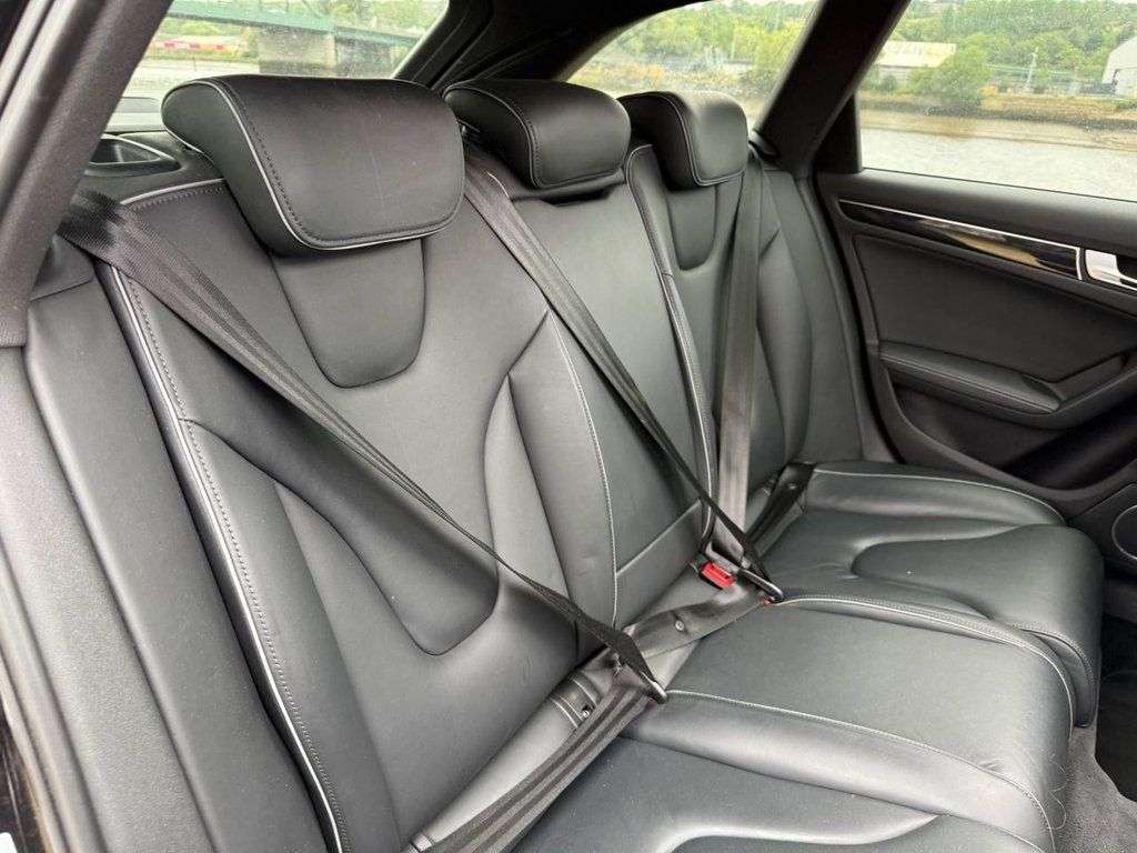 2014 AUDI RS4 AVANT 2014 AUDI RS4 AVANT