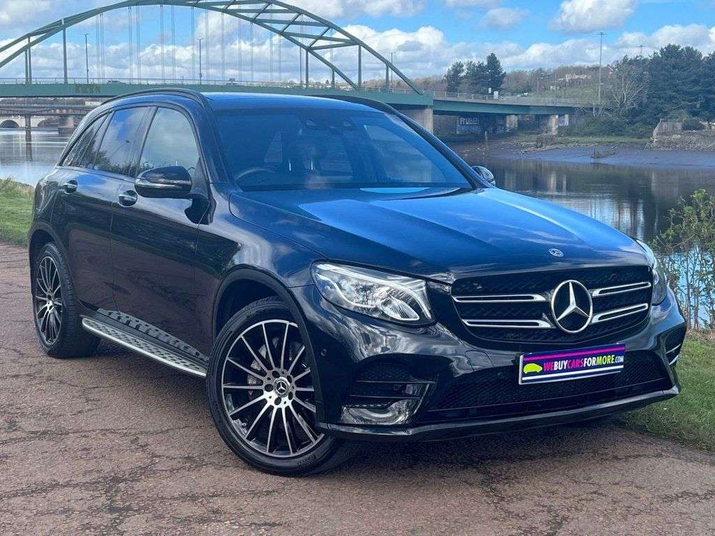 A 2017 MERCEDES GLC-CLASS GLC 220 D 4MATIC AMG LINE PREMIUM A 2017 MERCEDES GLC-CLASS GLC 220 D 4MATIC AMG LINE PREMIUM