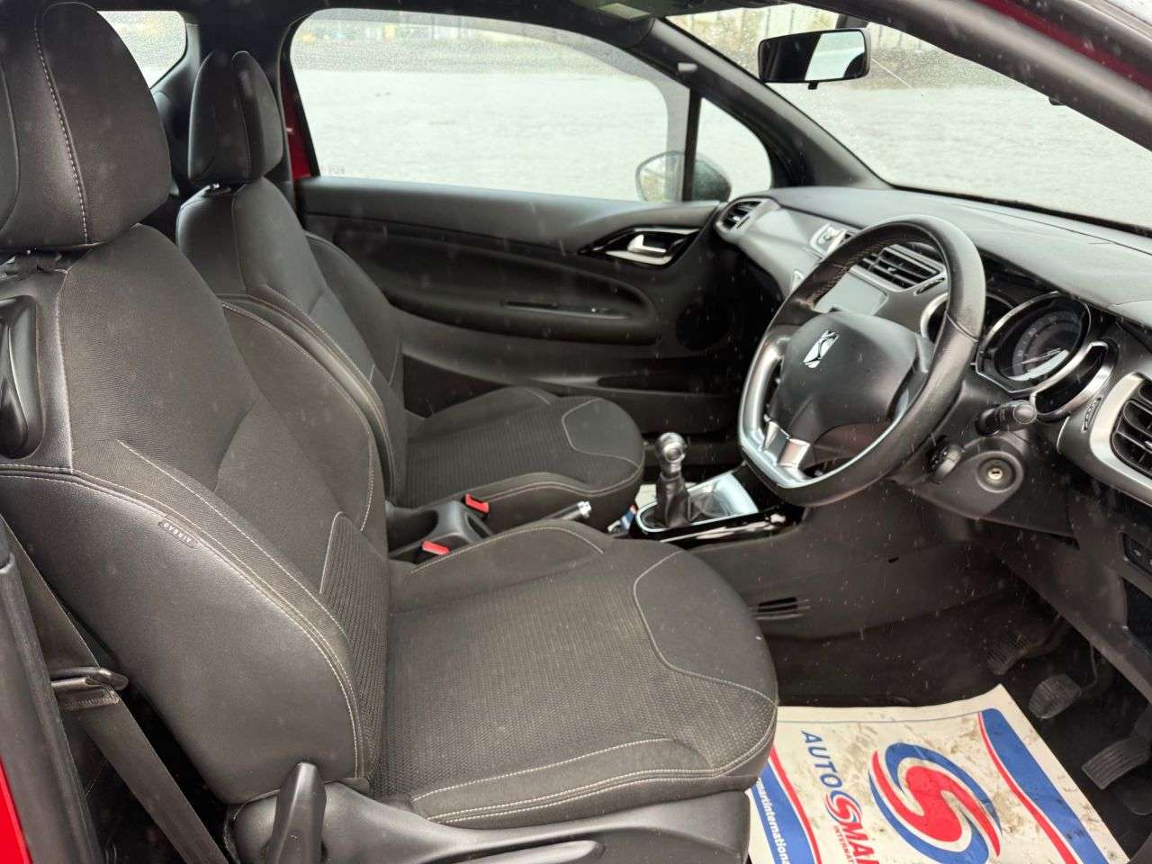 2017 DS AUTOMOBILES DS 3 2017 DS AUTOMOBILES DS 3