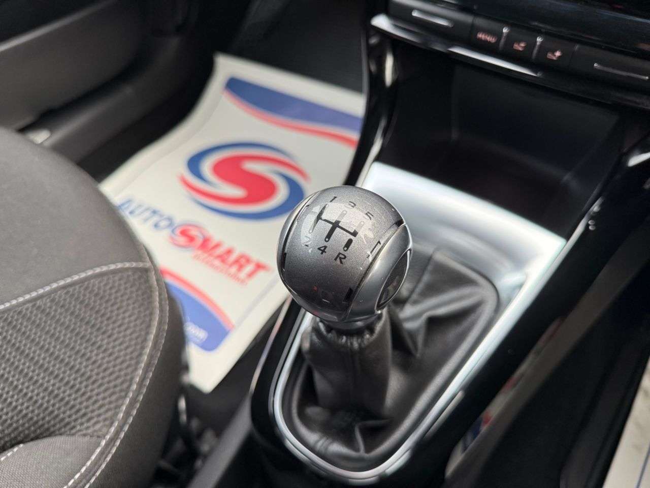 2017 DS AUTOMOBILES DS 3 2017 DS AUTOMOBILES DS 3