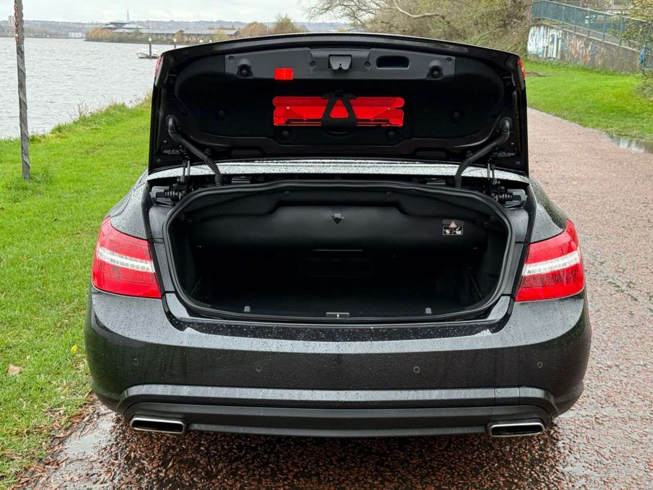 2011 MERCEDES-BENZ E-CLASS 2011 MERCEDES-BENZ E-CLASS