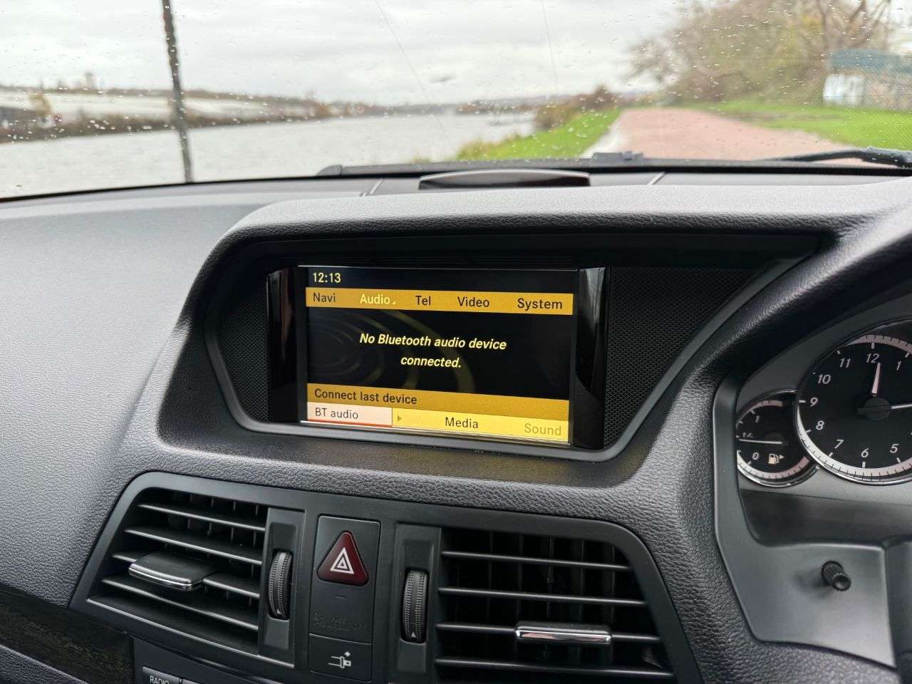 2011 MERCEDES-BENZ E-CLASS 2011 MERCEDES-BENZ E-CLASS