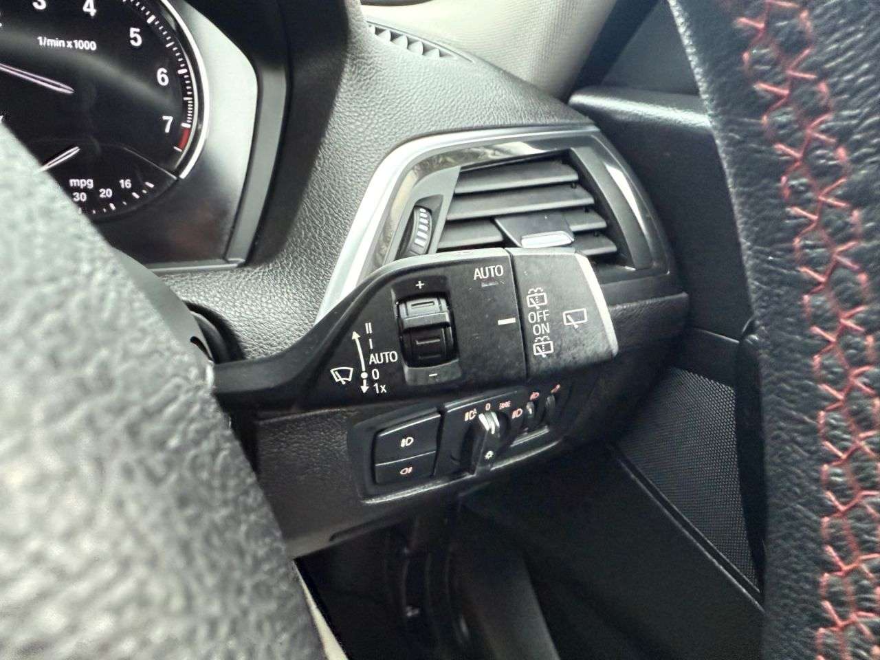 2018 BMW 1 SERIES 2018 BMW 1 SERIES