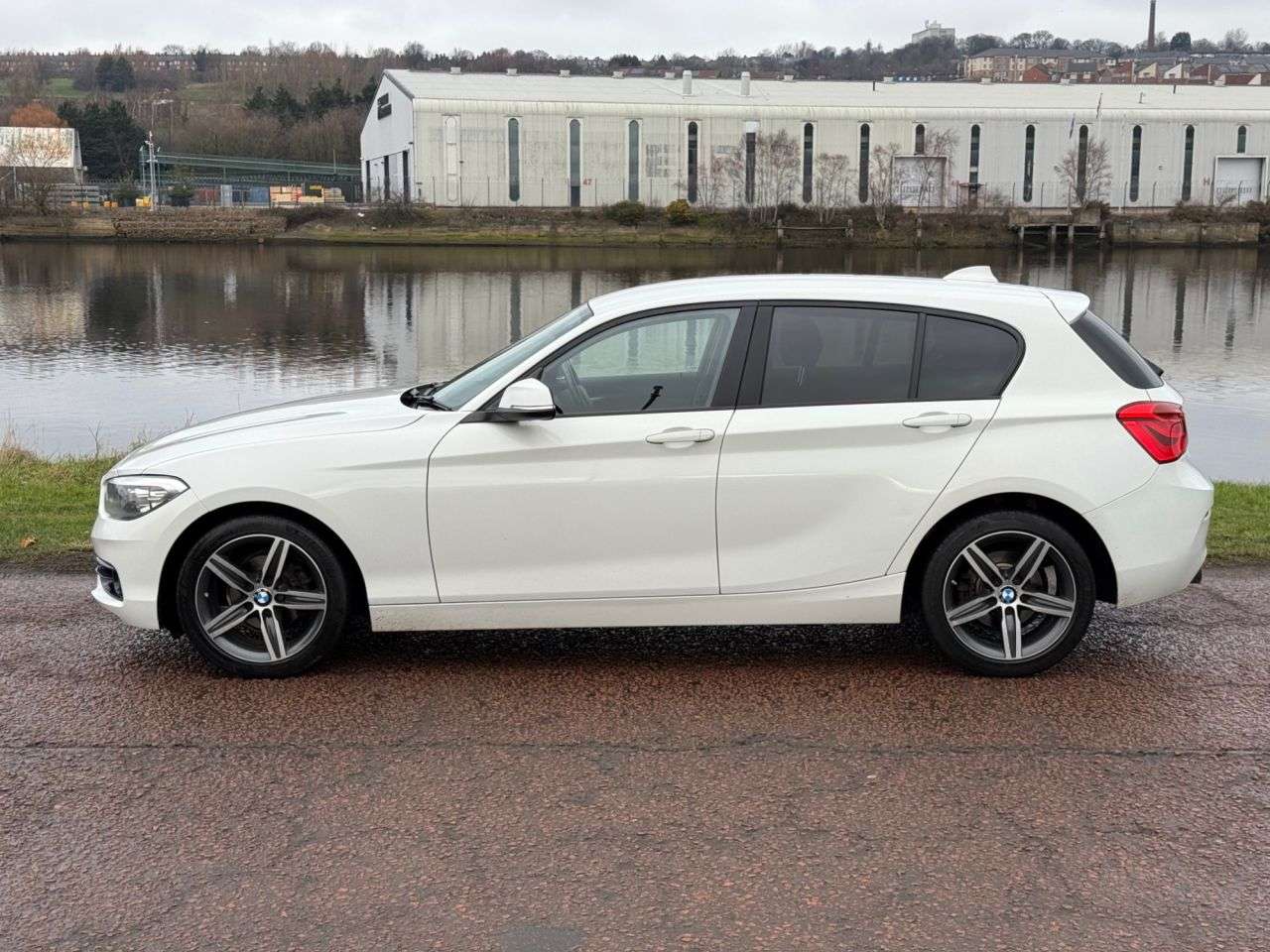 2018 BMW 1 SERIES 2018 BMW 1 SERIES