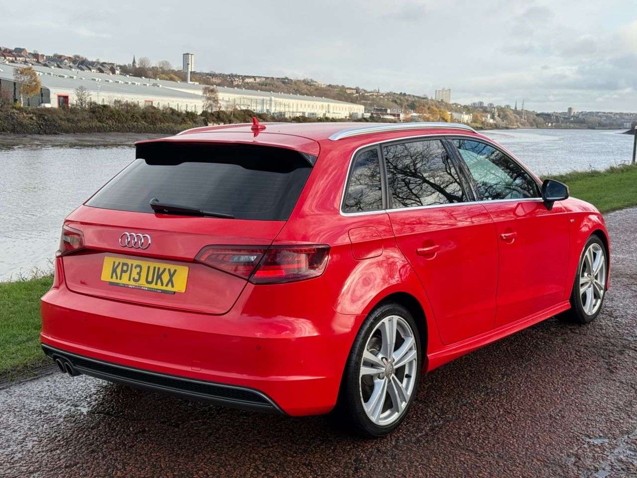 A 2013 AUDI A3 2.0 TDI S line Sportback 5dr Diesel Manual Euro 5 (s/s) (150 ps) **CRUISE C A 2013 AUDI A3 2.0 TDI S line Sportback 5dr Diesel Manual Euro 5 (s/s) (150 ps) **CRUISE C