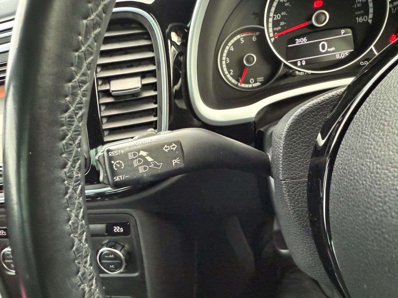 2014 VOLKSWAGEN BEETLE 2014 VOLKSWAGEN BEETLE