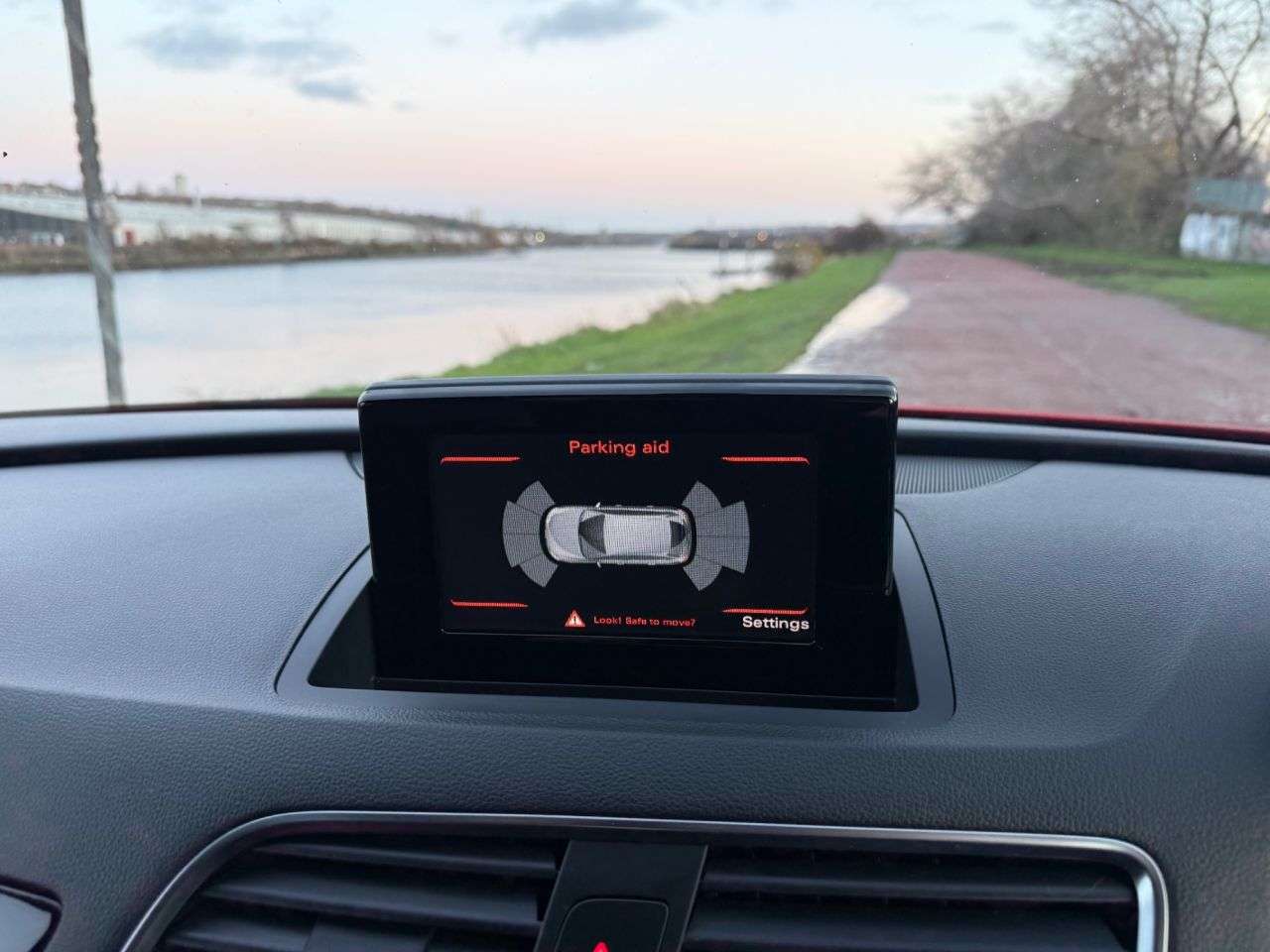 2017 AUDI Q3 2017 AUDI Q3