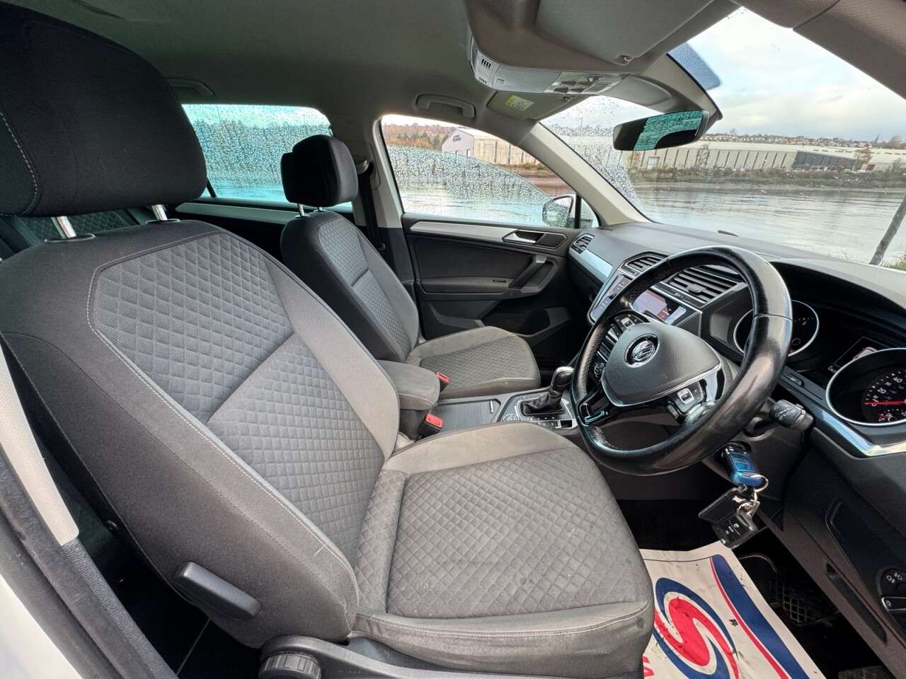 2018 VOLKSWAGEN TIGUAN 2018 VOLKSWAGEN TIGUAN