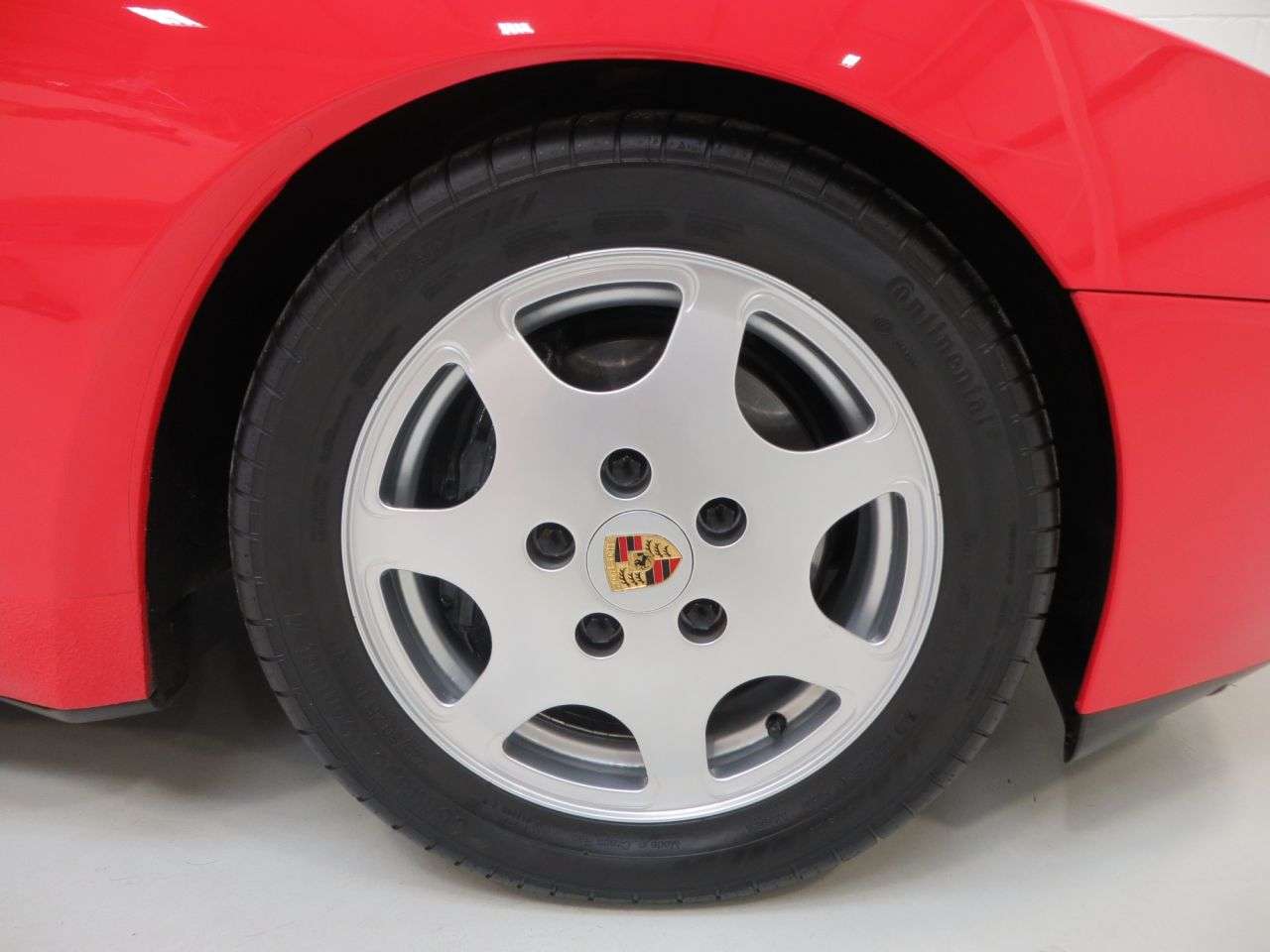 1988 PORSCHE 944 1988 PORSCHE 944