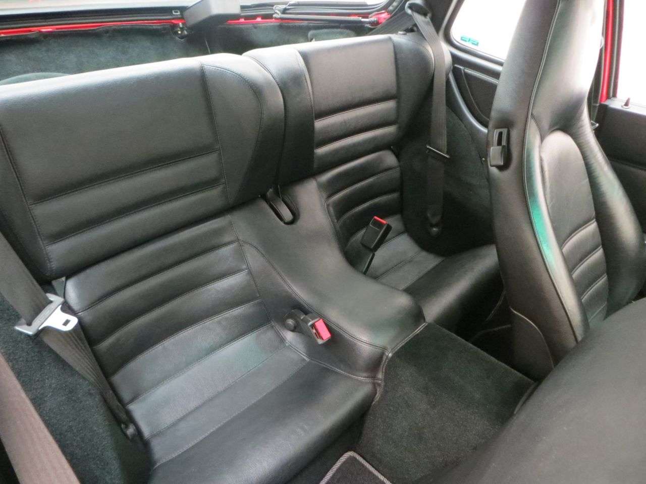 1988 PORSCHE 944 1988 PORSCHE 944