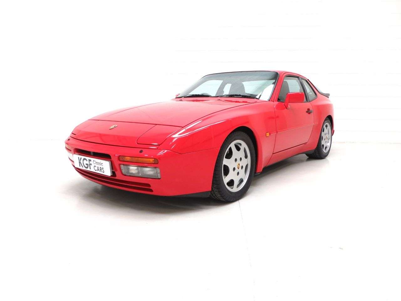 1988 PORSCHE 944 1988 PORSCHE 944