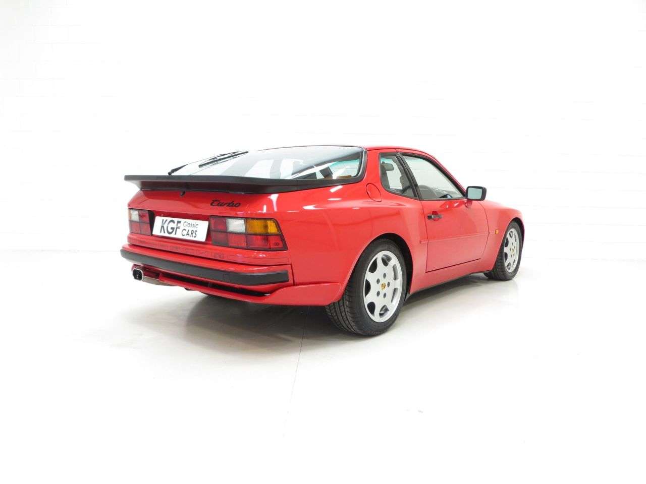 1988 PORSCHE 944 1988 PORSCHE 944
