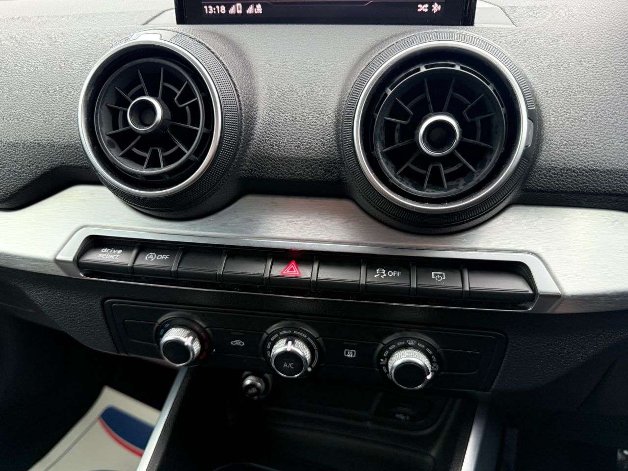 2017 AUDI Q2 2017 AUDI Q2