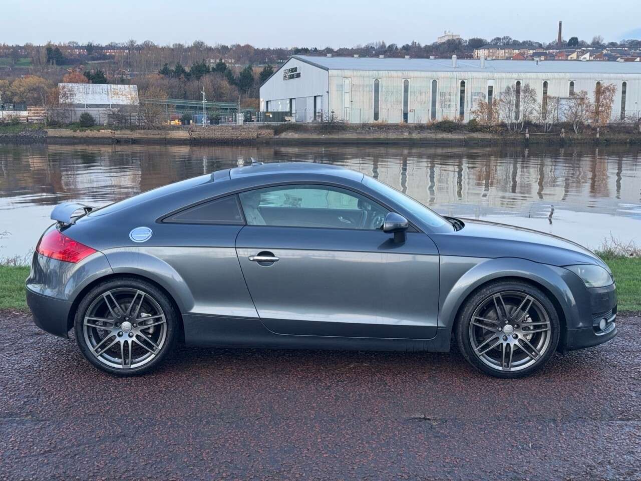 A 2007 AUDI TT 2.0 TFSI Coupe 3dr Petrol S Tronic Euro 4 (200 ps) **AUTOMATIC GEARBOX** A 2007 AUDI TT 2.0 TFSI Coupe 3dr Petrol S Tronic Euro 4 (200 ps) **AUTOMATIC GEARBOX**