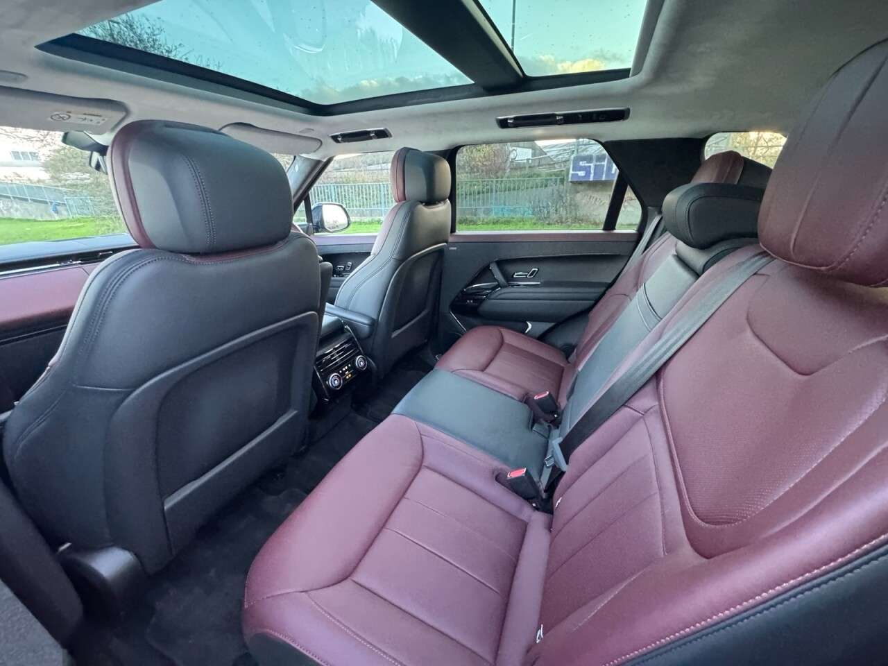 2024 LAND ROVER RANGE ROVER SPORT 2024 LAND ROVER RANGE ROVER SPORT