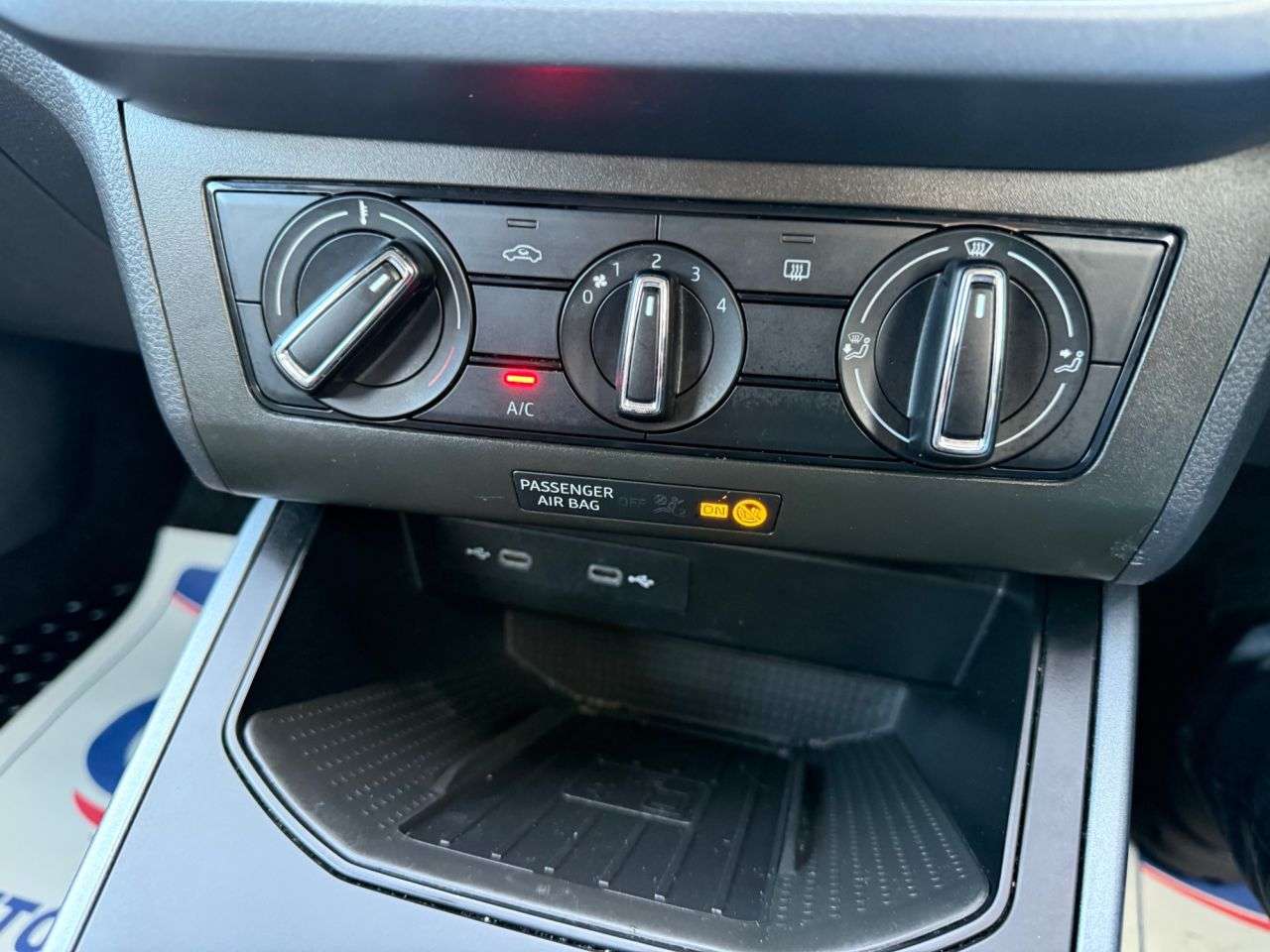 2020 SEAT ARONA 2020 SEAT ARONA