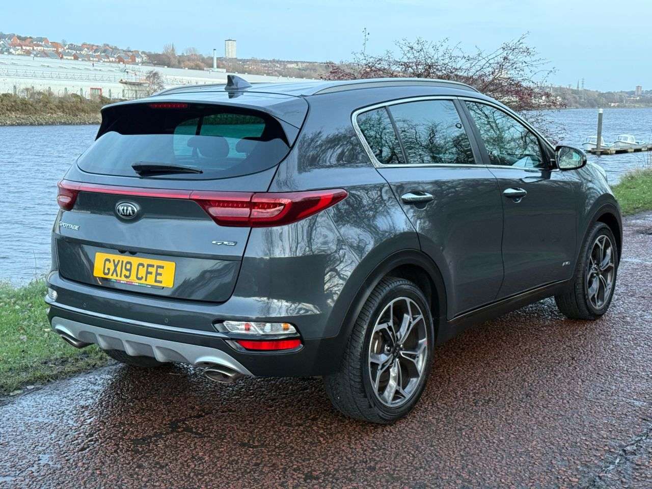 A 2019 KIA SPORTAGE 1.6 T-GDi GT-Line SUV 5dr Petrol DCT AWD Euro 6 (s/s) (174 bhp) **LOW MILAG A 2019 KIA SPORTAGE 1.6 T-GDi GT-Line SUV 5dr Petrol DCT AWD Euro 6 (s/s) (174 bhp) **LOW MILAG