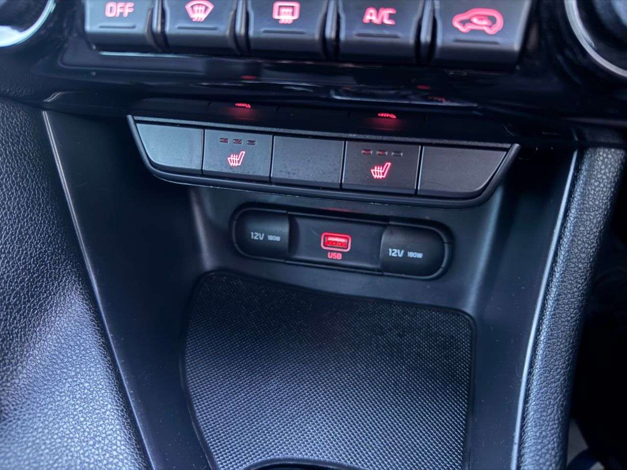 2019 KIA SPORTAGE 2019 KIA SPORTAGE