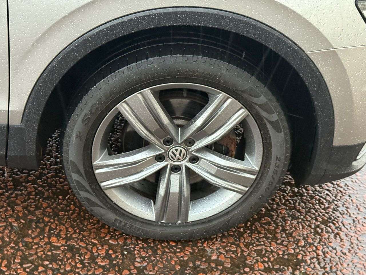 2017 VOLKSWAGEN TIGUAN 2017 VOLKSWAGEN TIGUAN