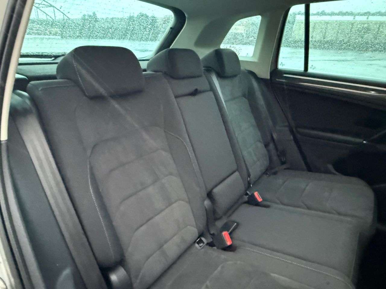 2017 VOLKSWAGEN TIGUAN 2017 VOLKSWAGEN TIGUAN