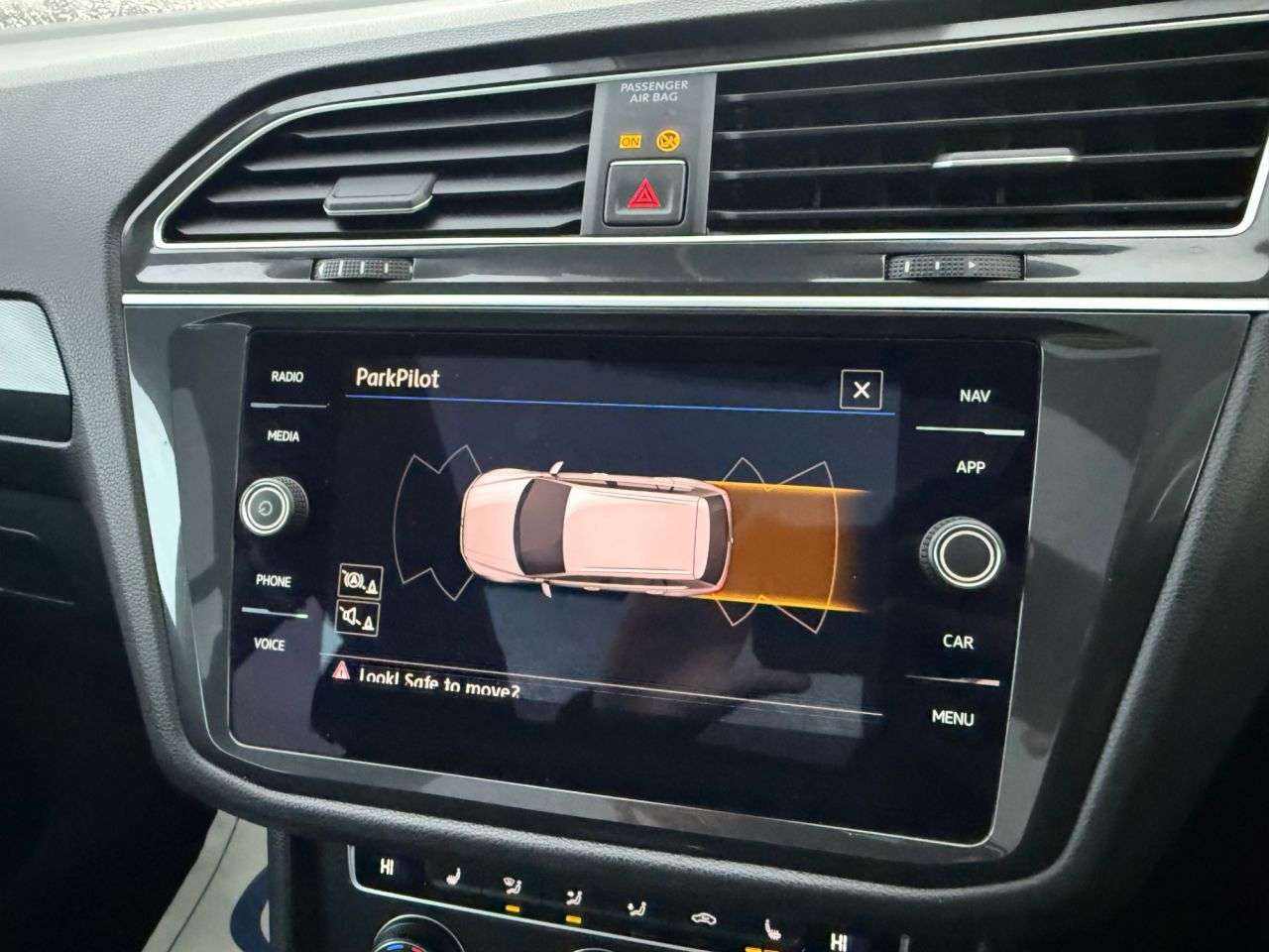 2017 VOLKSWAGEN TIGUAN 2017 VOLKSWAGEN TIGUAN