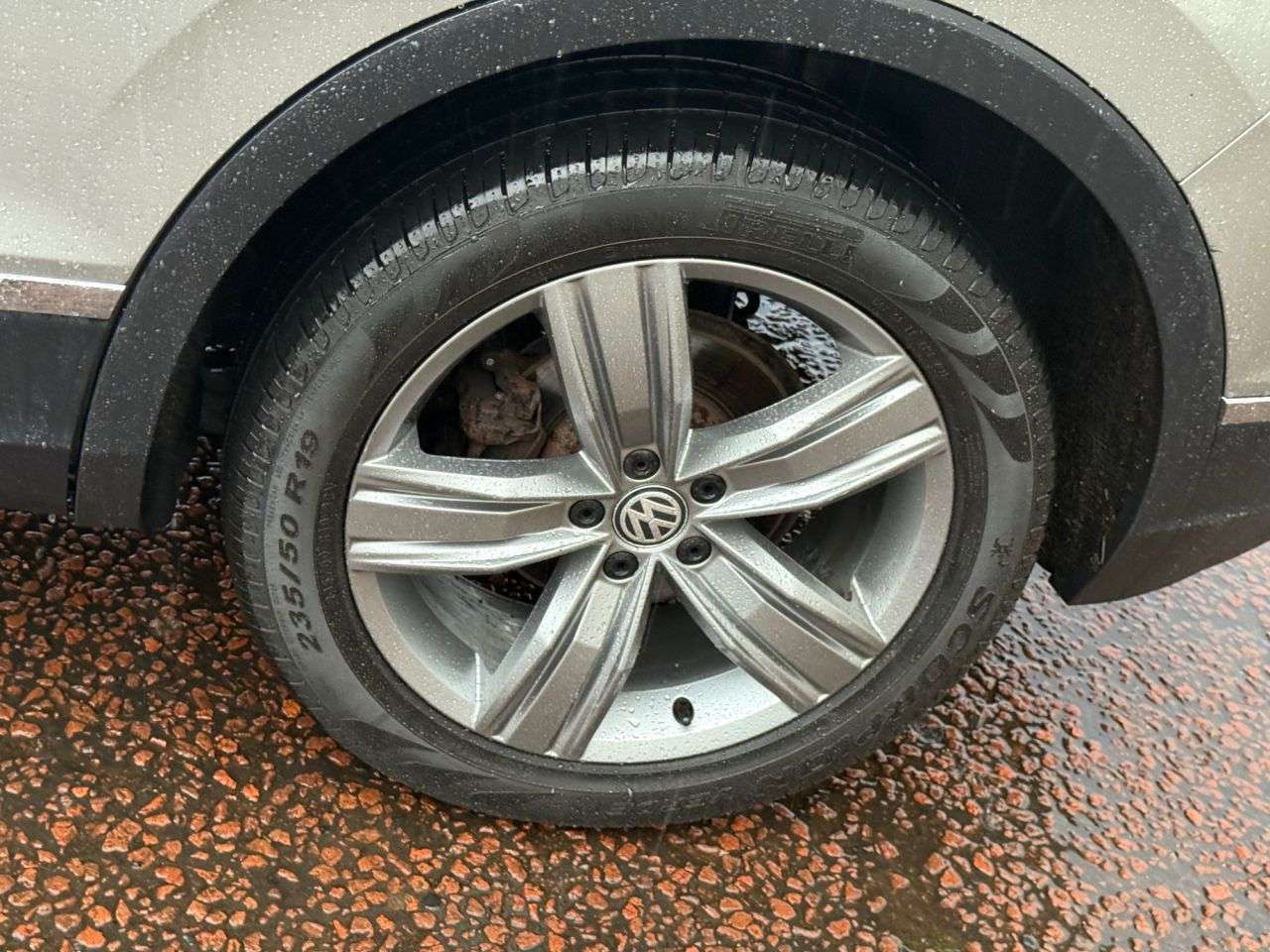 2017 VOLKSWAGEN TIGUAN 2017 VOLKSWAGEN TIGUAN