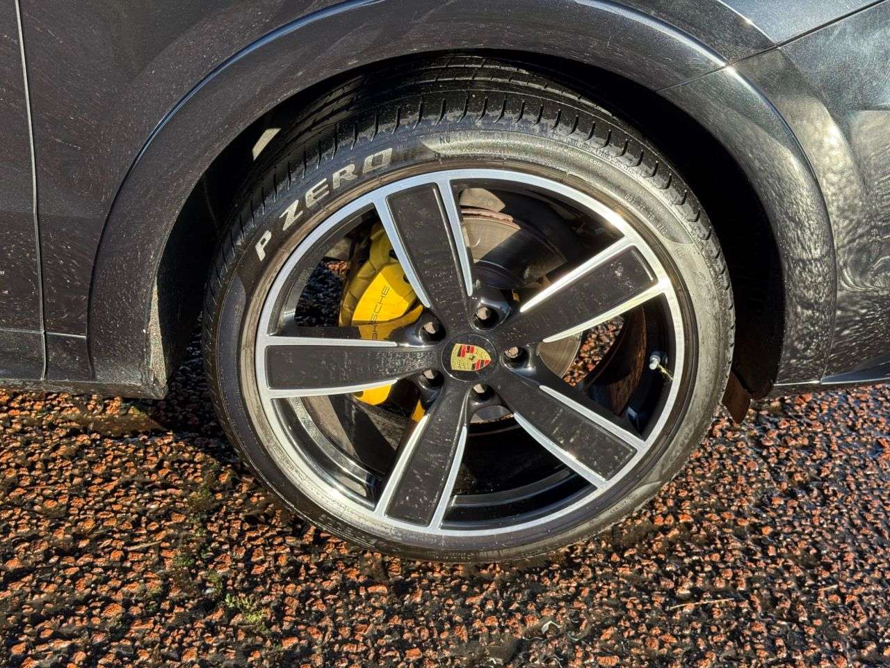 2019 PORSCHE CAYENNE 2019 PORSCHE CAYENNE