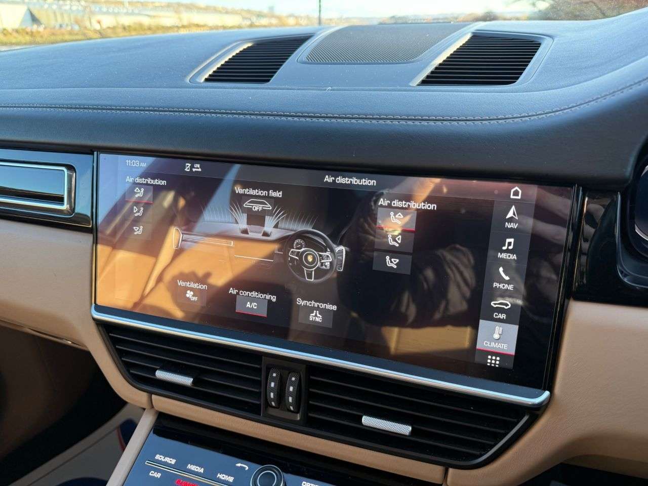 2019 PORSCHE CAYENNE 2019 PORSCHE CAYENNE