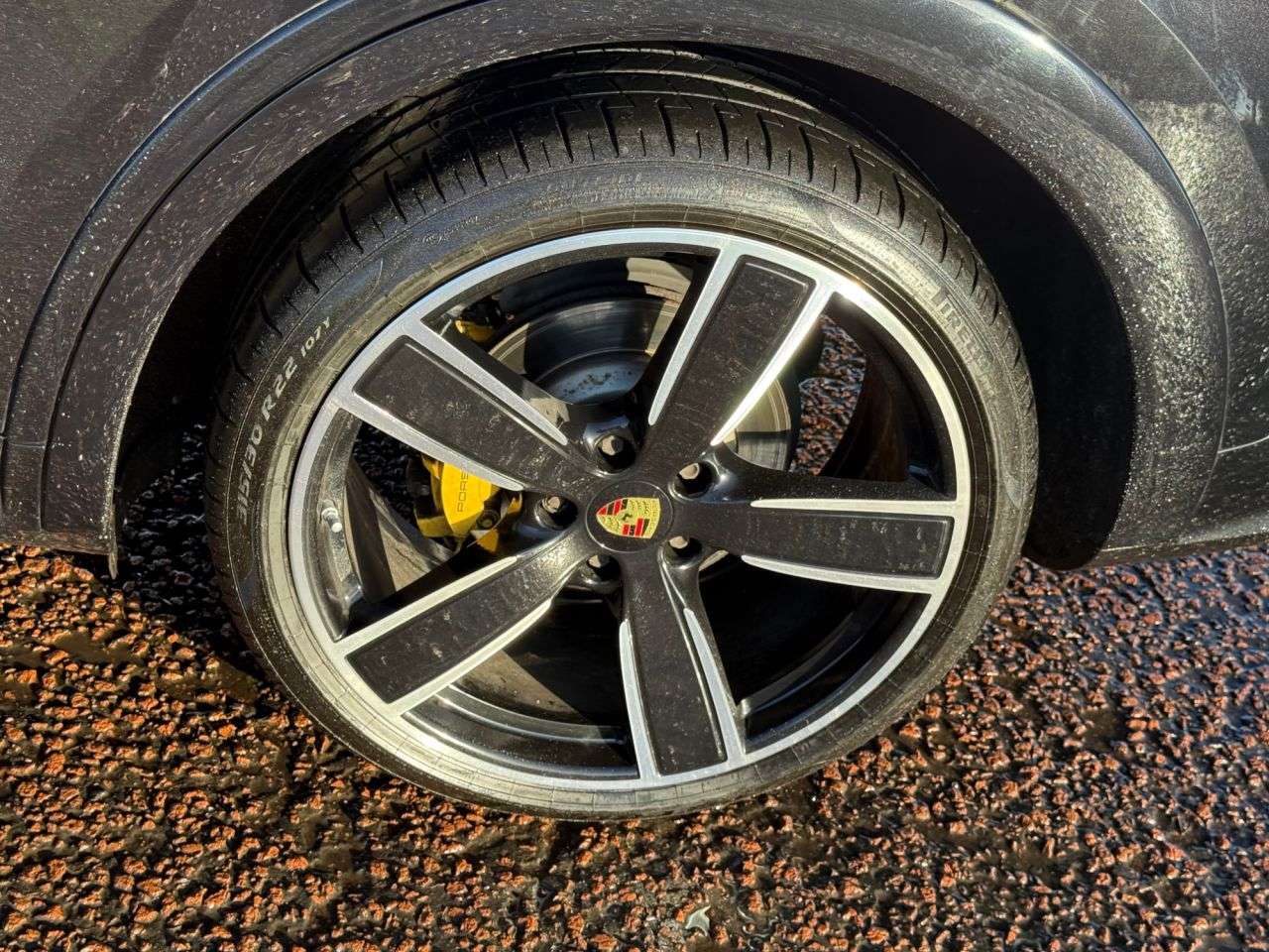 2019 PORSCHE CAYENNE 2019 PORSCHE CAYENNE