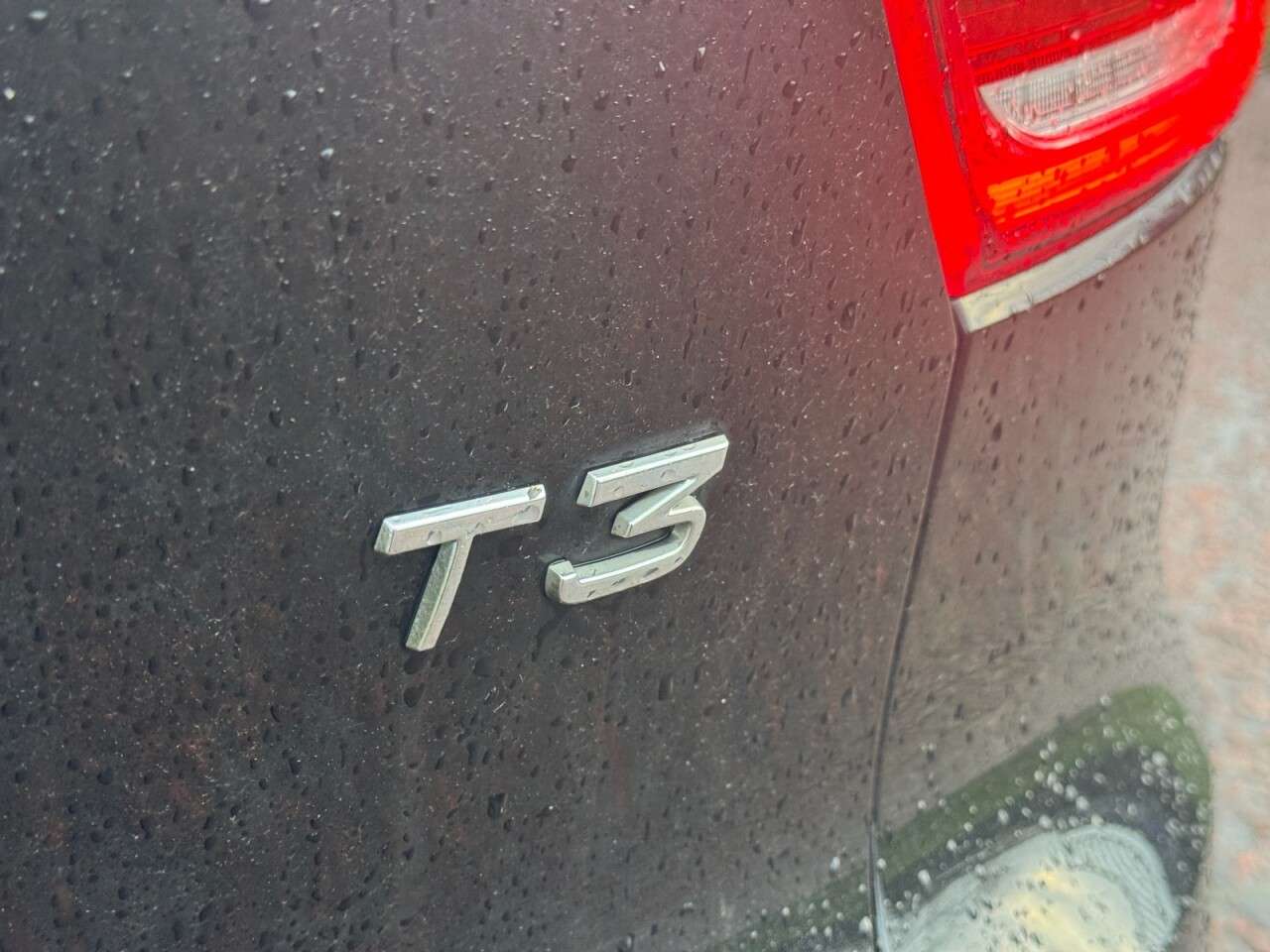 2021 VOLVO XC40 2021 VOLVO XC40