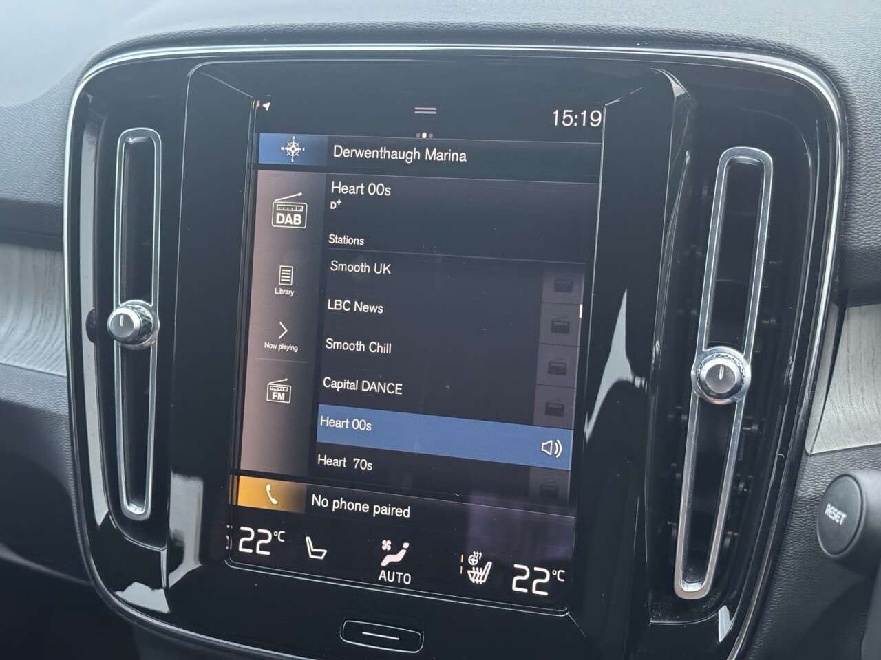 2021 VOLVO XC40 2021 VOLVO XC40