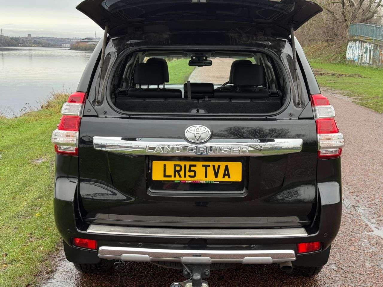 2015 TOYOTA LAND CRUISER 2015 TOYOTA LAND CRUISER