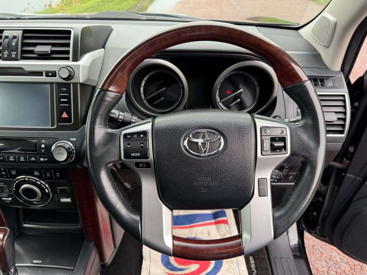 2015 TOYOTA LAND CRUISER 2015 TOYOTA LAND CRUISER