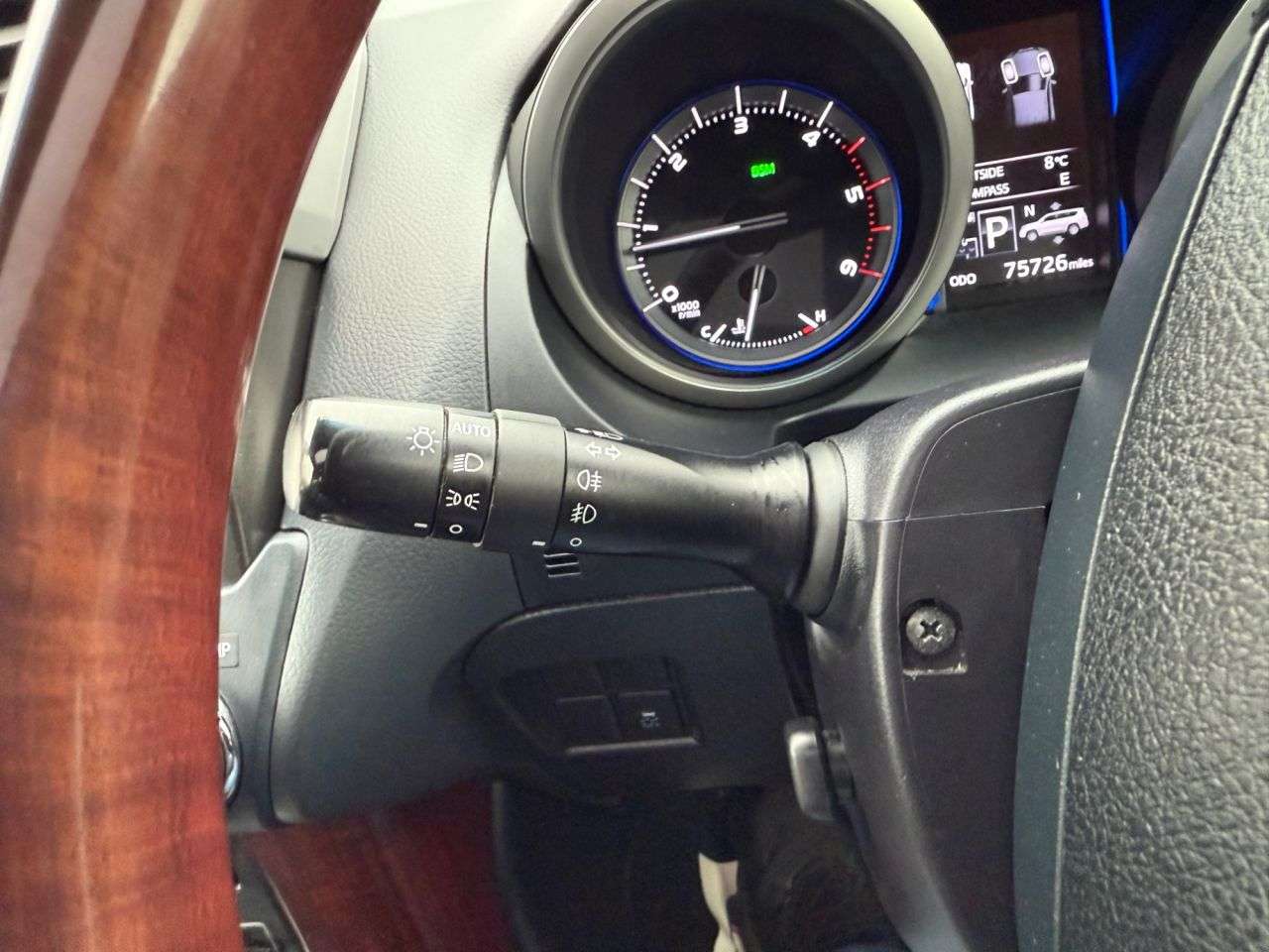 2015 TOYOTA LAND CRUISER 2015 TOYOTA LAND CRUISER