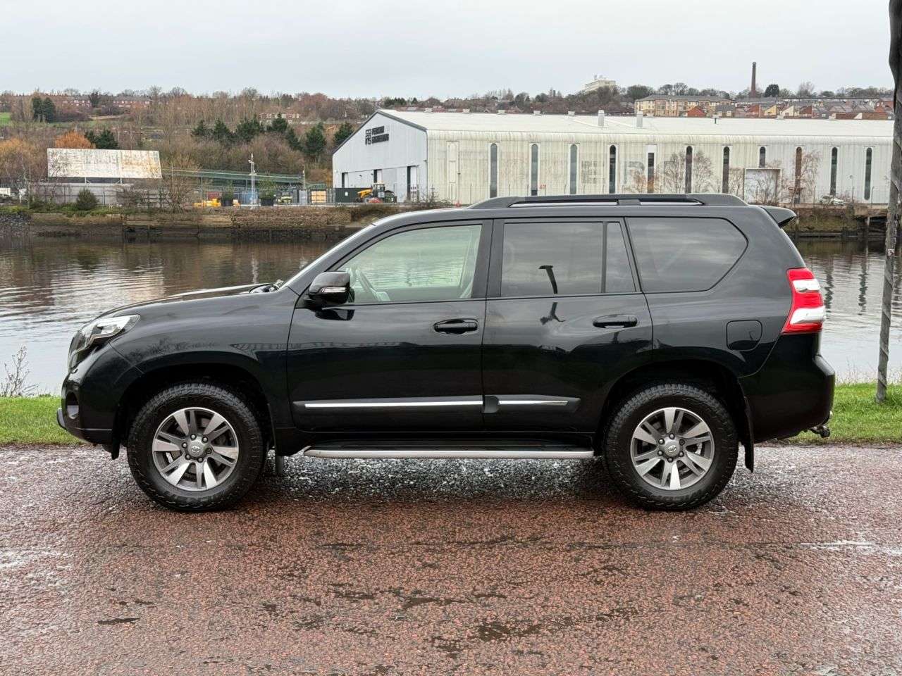 2015 TOYOTA LAND CRUISER 2015 TOYOTA LAND CRUISER