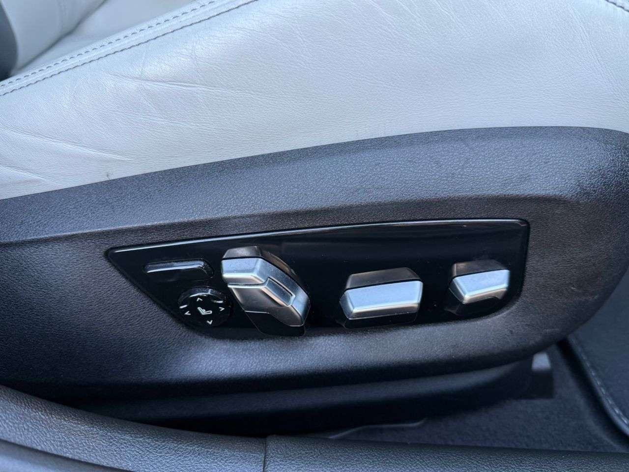 2019 BMW M5 COMPETITION 2019 BMW M5 COMPETITION