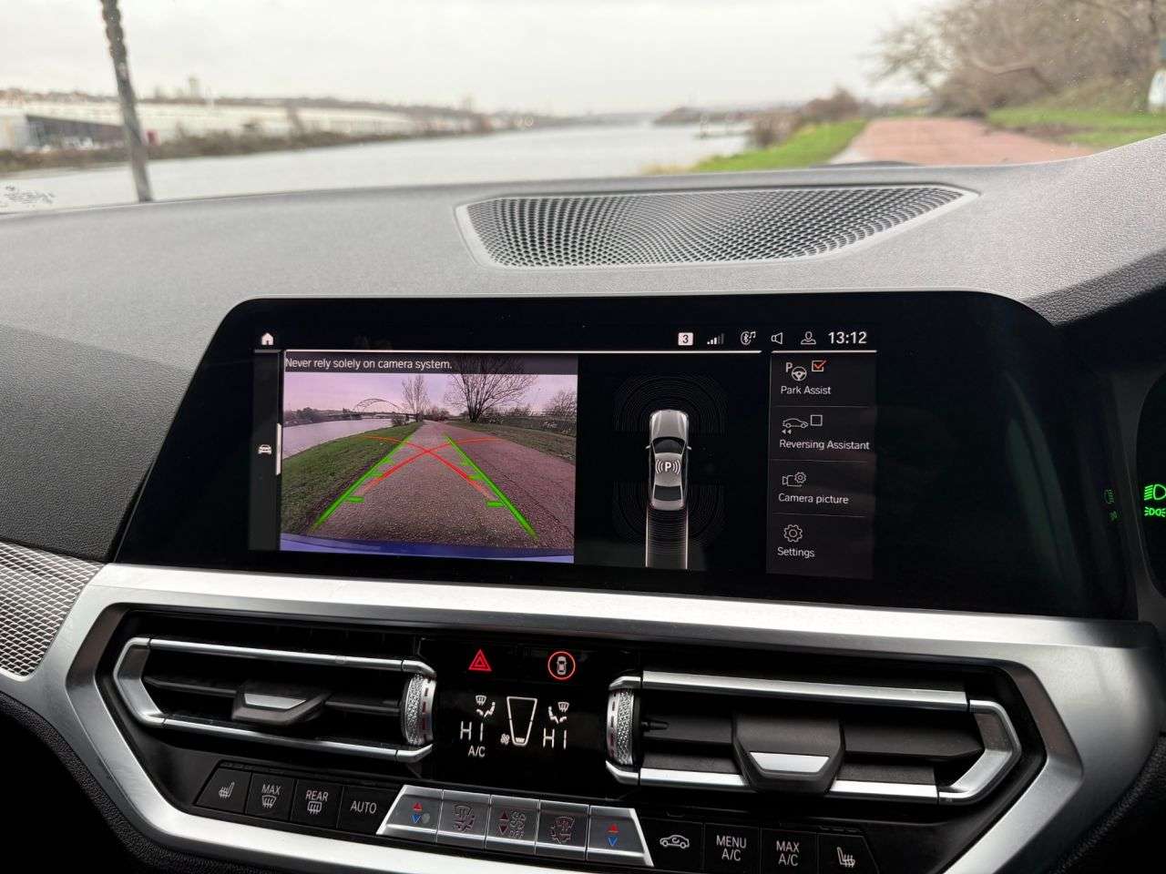 null BMW 3 SERIES null BMW 3 SERIES