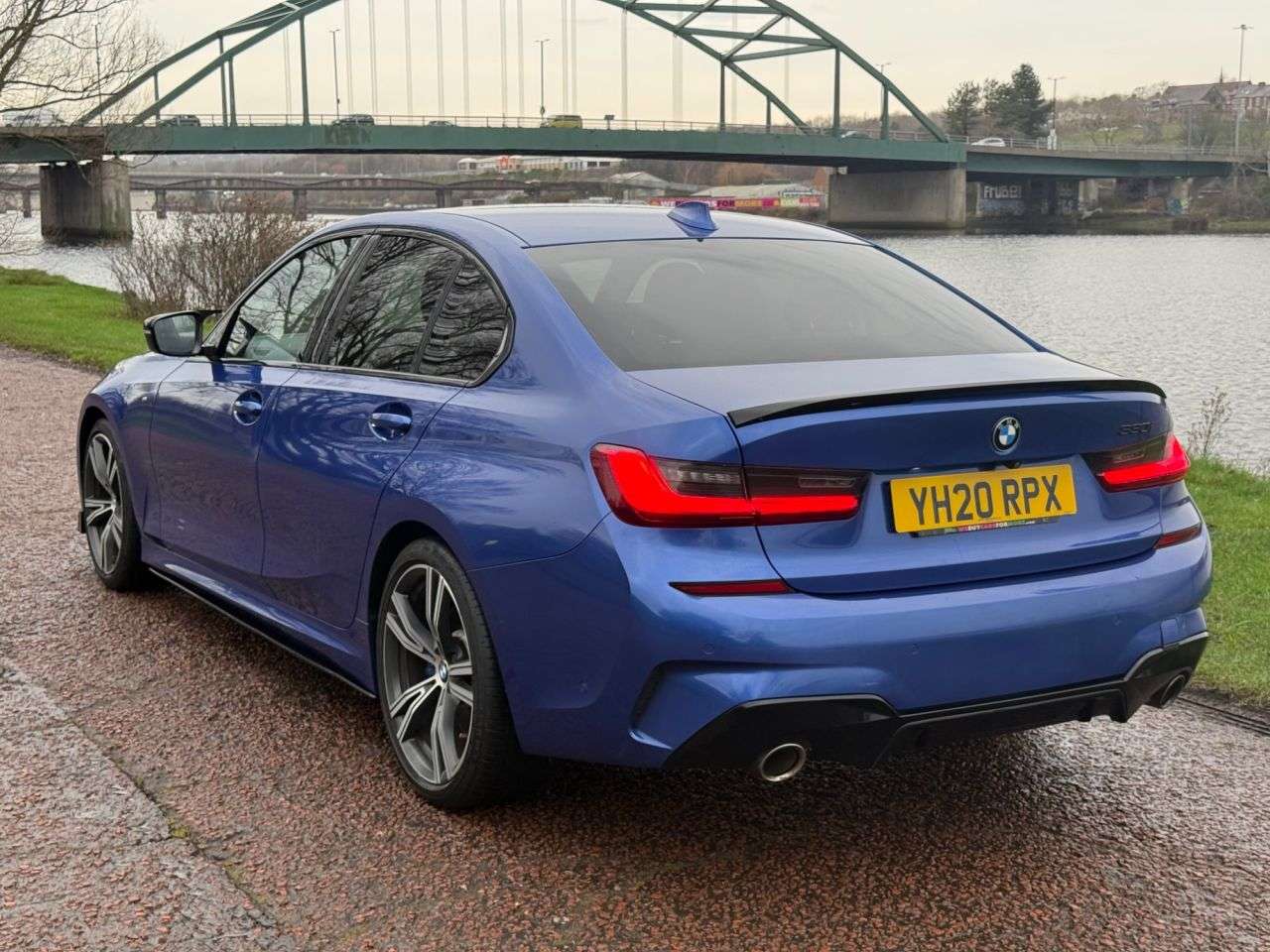 null BMW 3 SERIES null BMW 3 SERIES