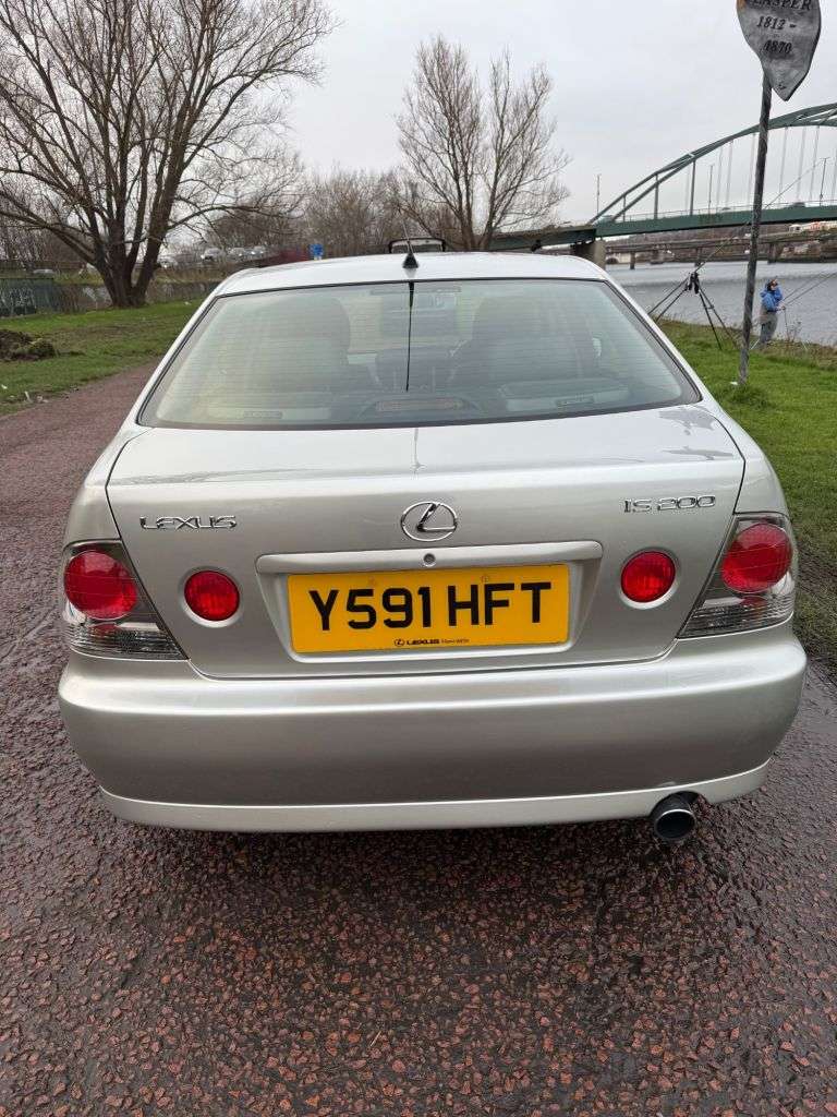 2001 LEXUS IS 2001 LEXUS IS