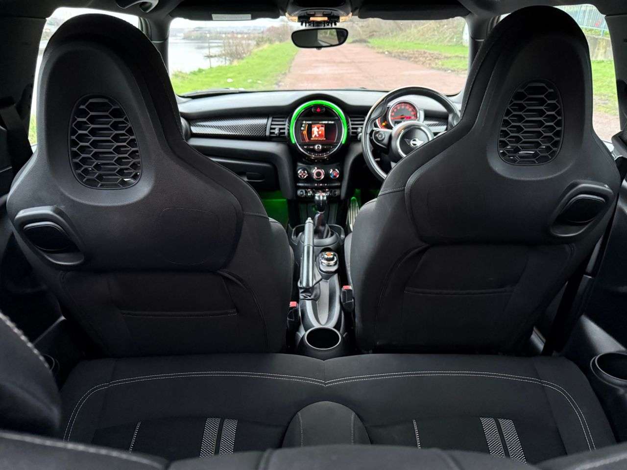 2019 MINI HATCH COOPER S 2019 MINI HATCH COOPER S