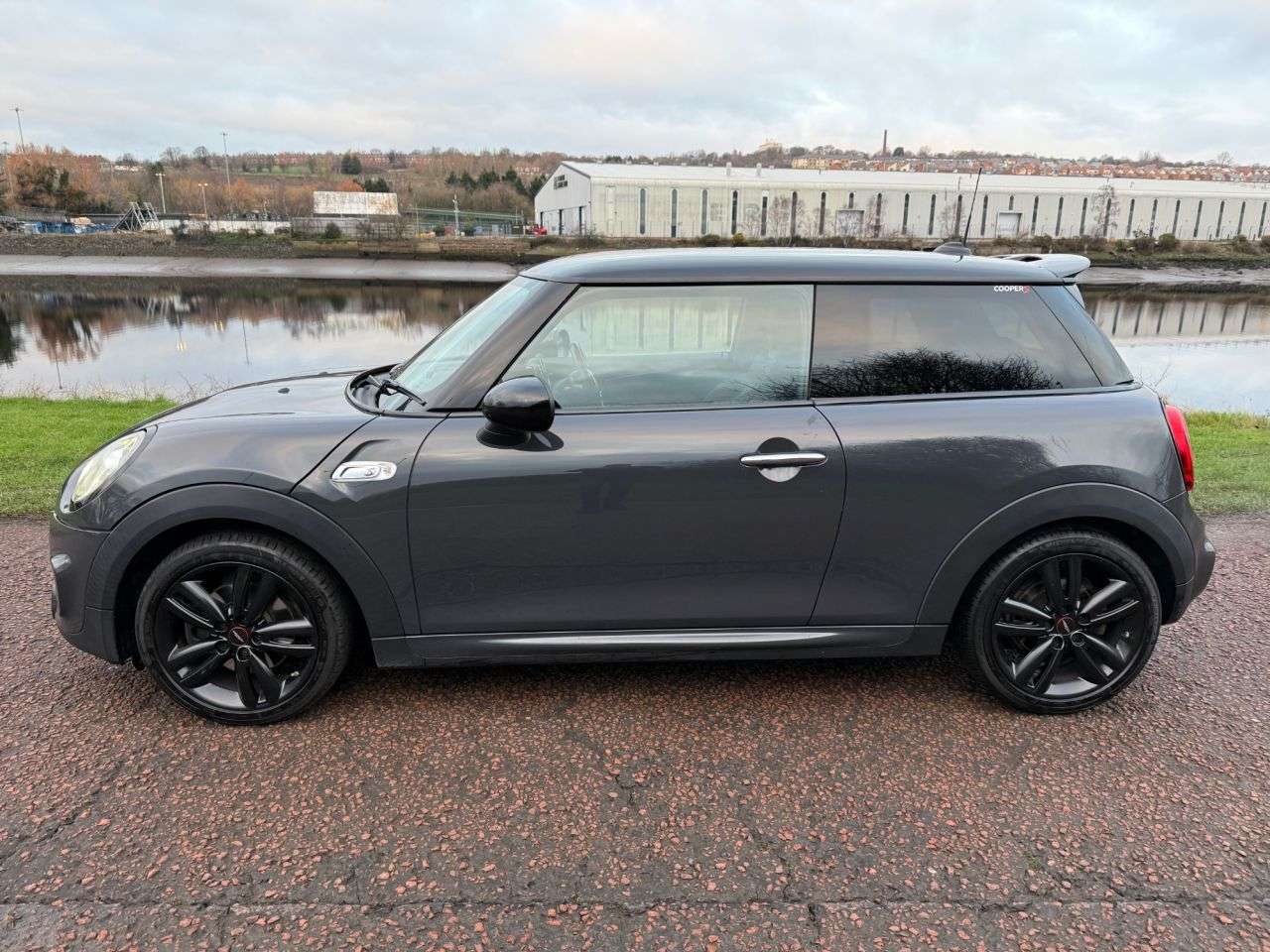 2019 MINI HATCH COOPER S 2019 MINI HATCH COOPER S