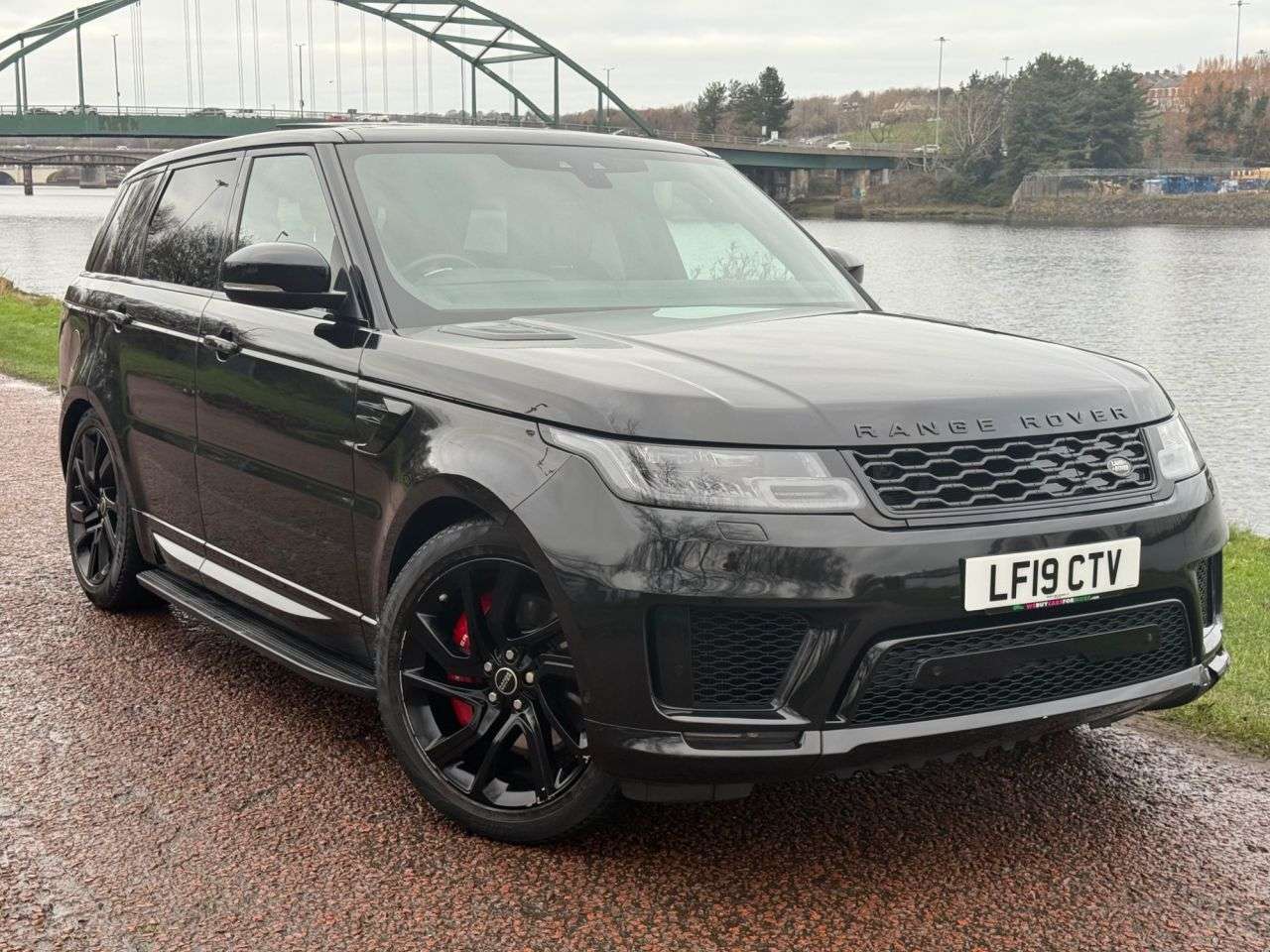 A 2019 LAND ROVER RANGE ROVER SPORT 2.0 P400e 13.1kWh GPF Autobiography Dynamic SUV 5dr Petrol Plug-in Hybrid A A 2019 LAND ROVER RANGE ROVER SPORT 2.0 P400e 13.1kWh GPF Autobiography Dynamic SUV 5dr Petrol Plug-in Hybrid A