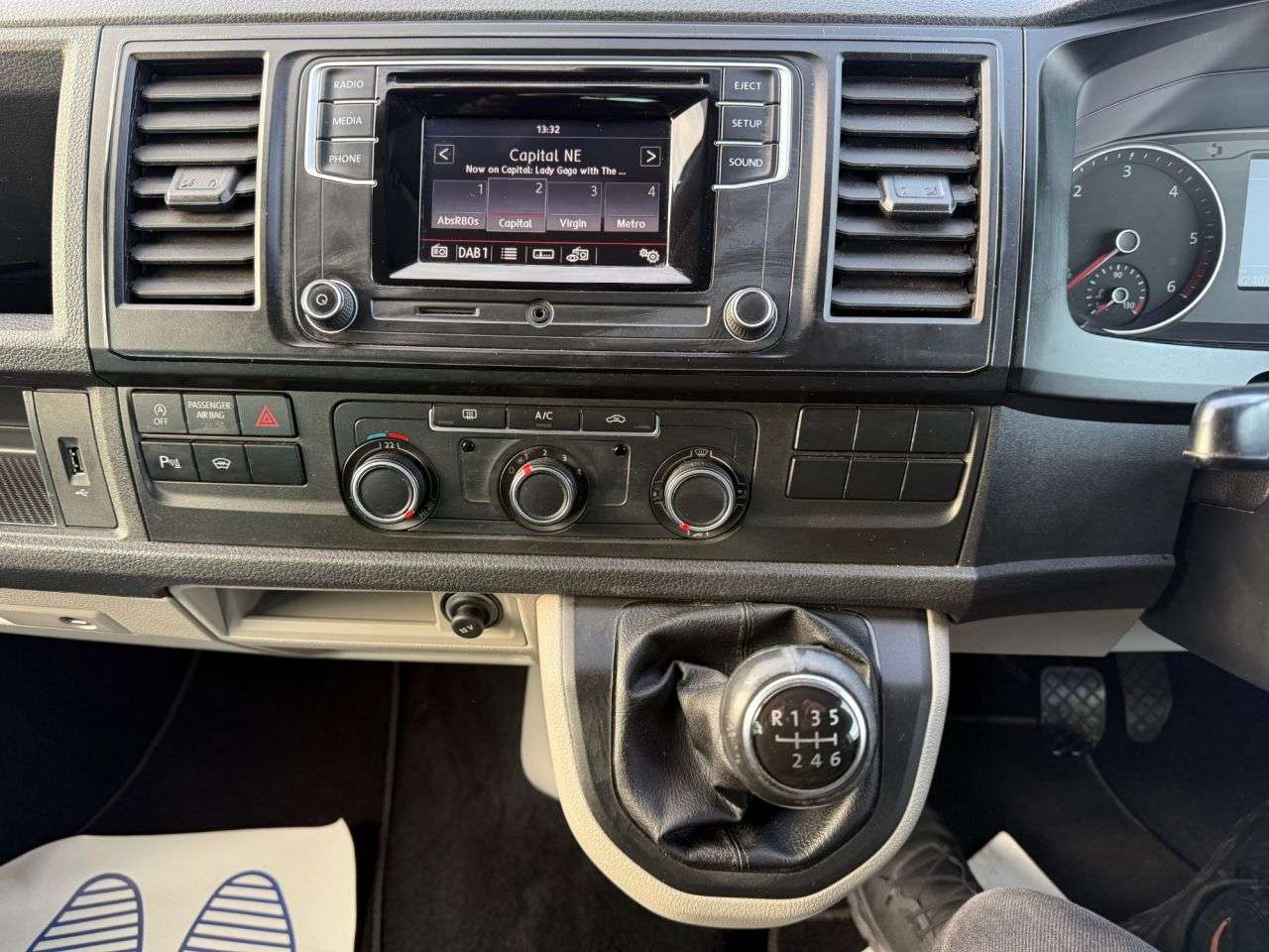 2016 VOLKSWAGEN TRANSPORTER 2016 VOLKSWAGEN TRANSPORTER