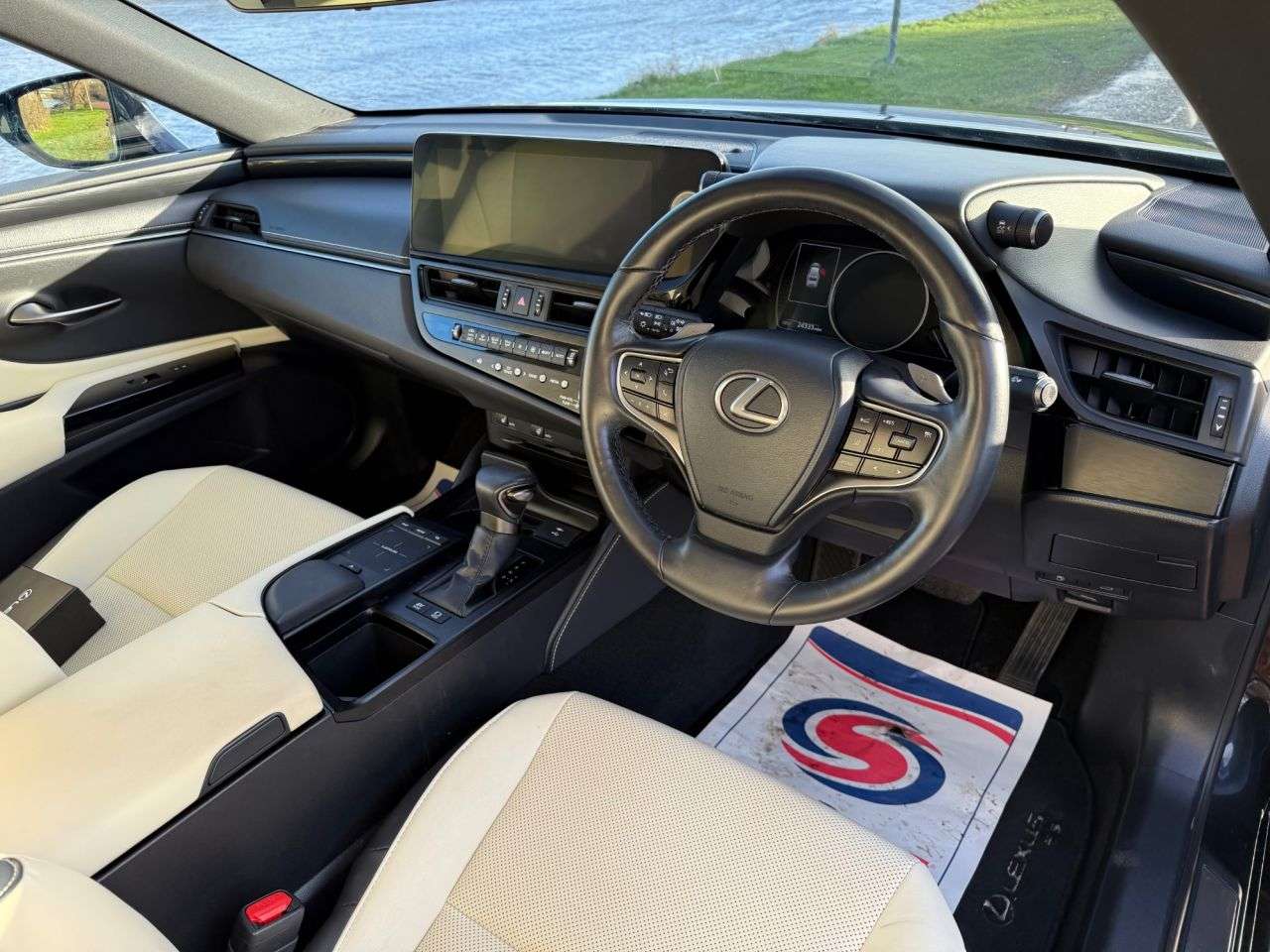 2022 LEXUS ES 2022 LEXUS ES