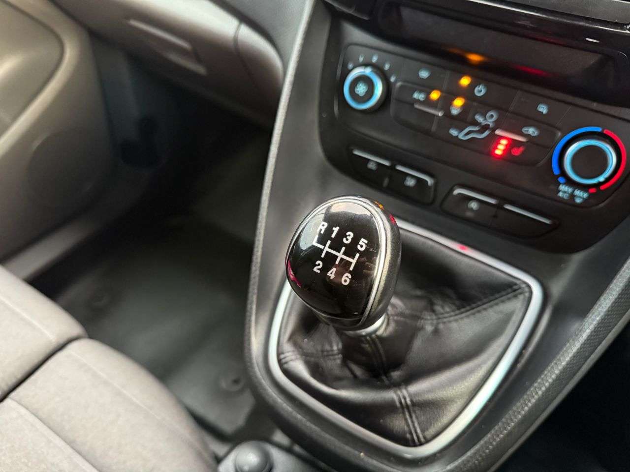 2020 FORD TRANSIT CONNECT 2020 FORD TRANSIT CONNECT