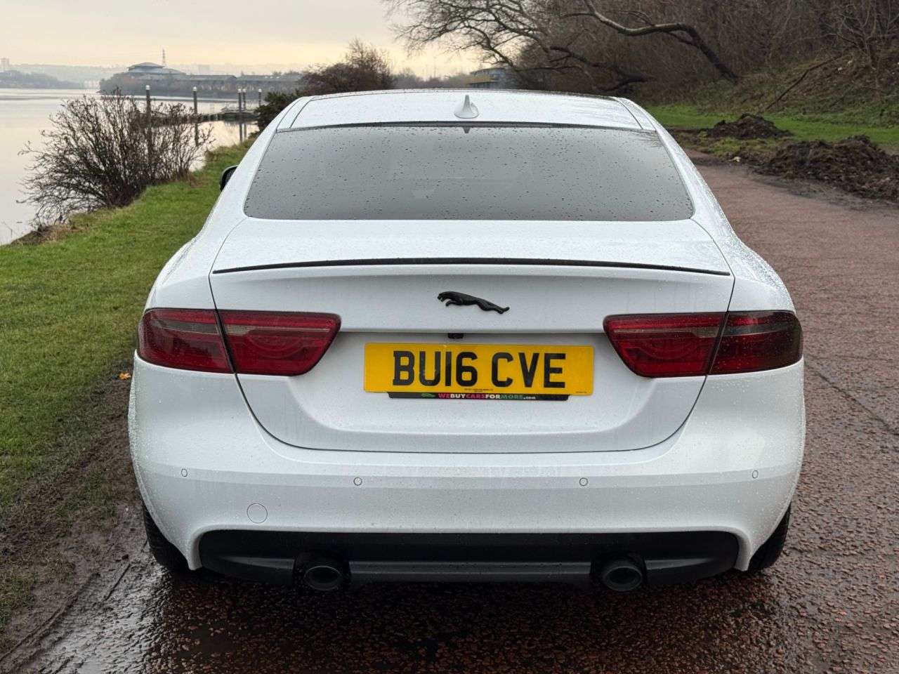 2016 JAGUAR XE 2016 JAGUAR XE