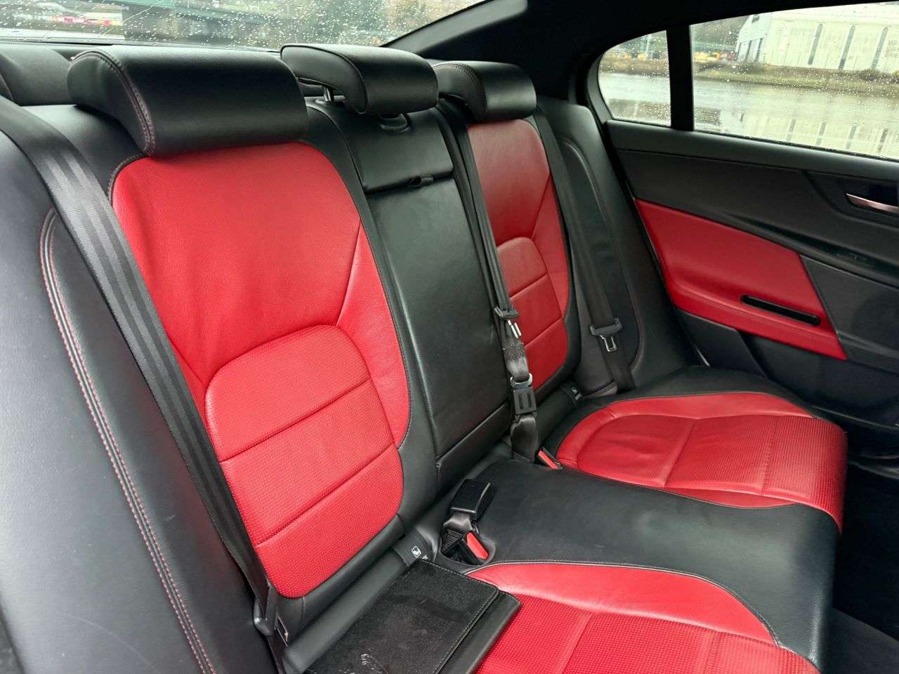 2016 JAGUAR XE 2016 JAGUAR XE