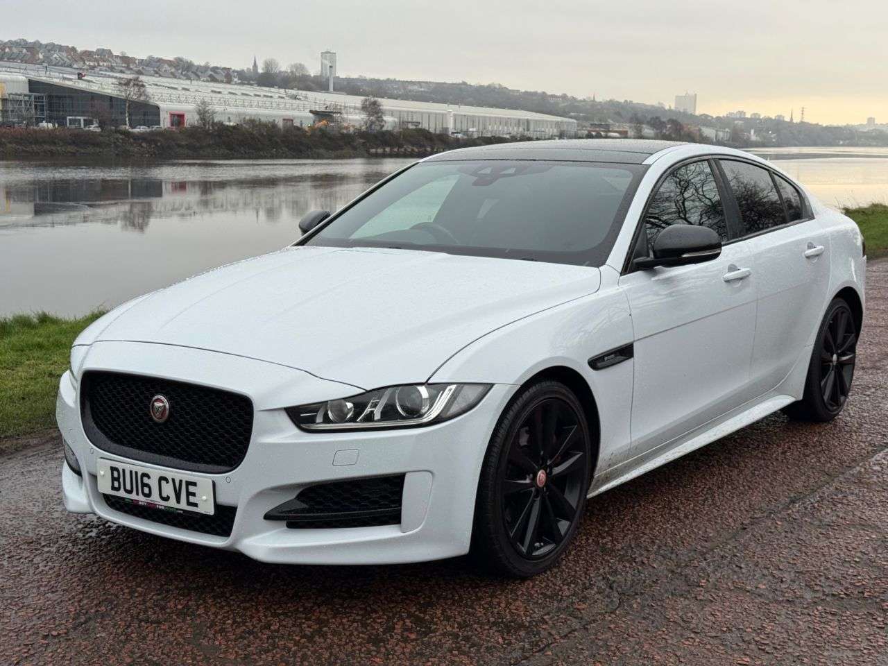2016 JAGUAR XE 2016 JAGUAR XE